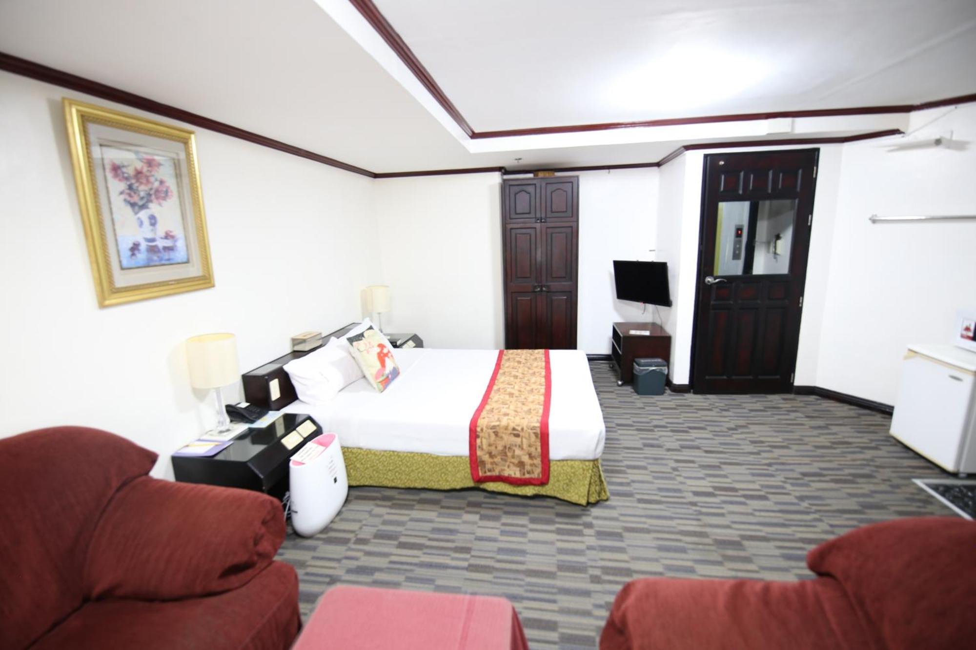 Hotel Asia Cebu Exterior photo