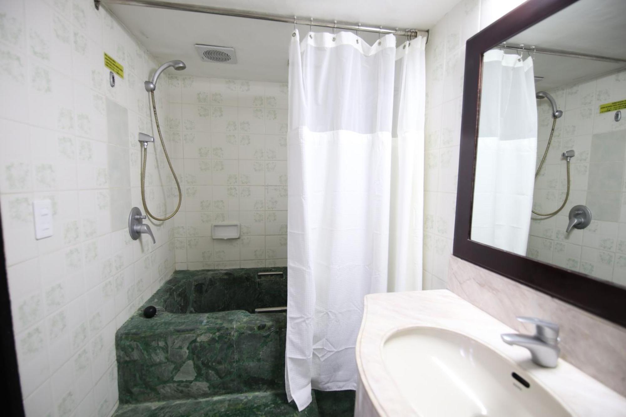 Hotel Asia Cebu Exterior photo